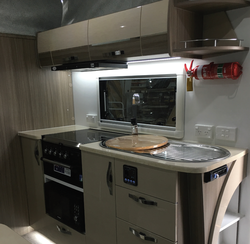 Sav Maxxi 503 Kitchen